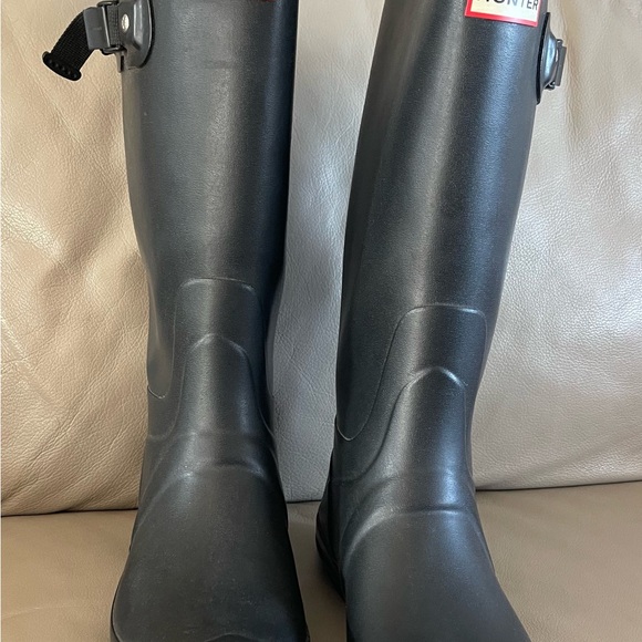 Women Hunter Huntress Black Original Matte Tall PullOn Rain Boots - Picture 2 of 7
